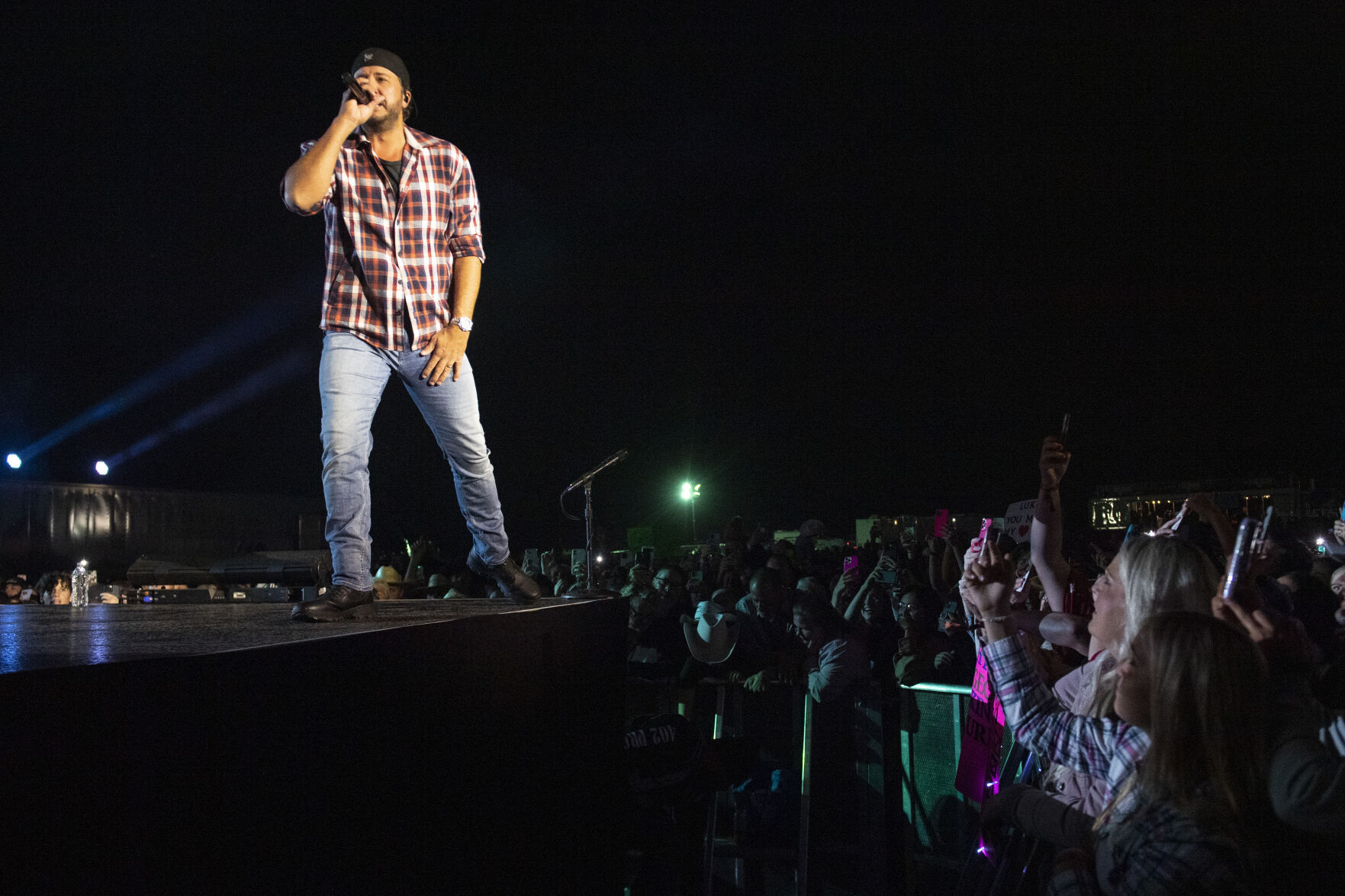Luke Bryan concert
